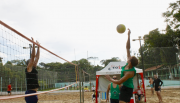 Torneio de vôlei teve participação de jovens e adultos